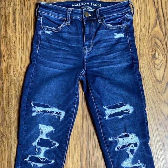 AEO High Rise Destroyed Leggings Size 4 - Picture 3 of 10